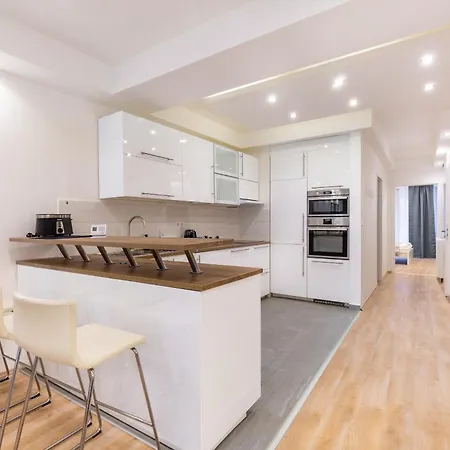 Downtown Nature * Budapest